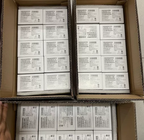 荣耀play6C 6+128G，全新原封，...