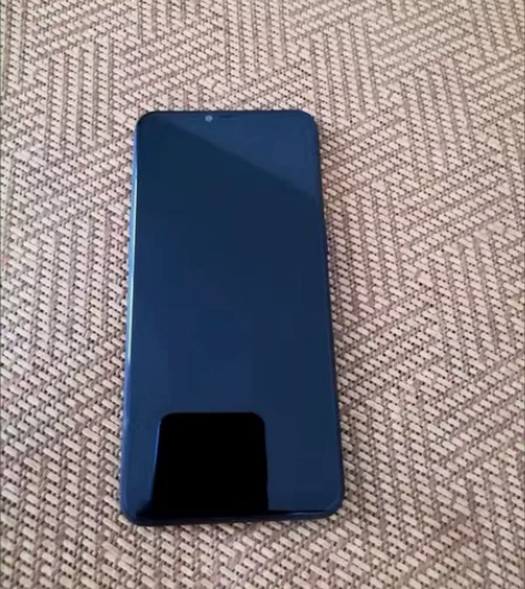 出一部华为荣耀9青春人脸指纹手机 9.5成...