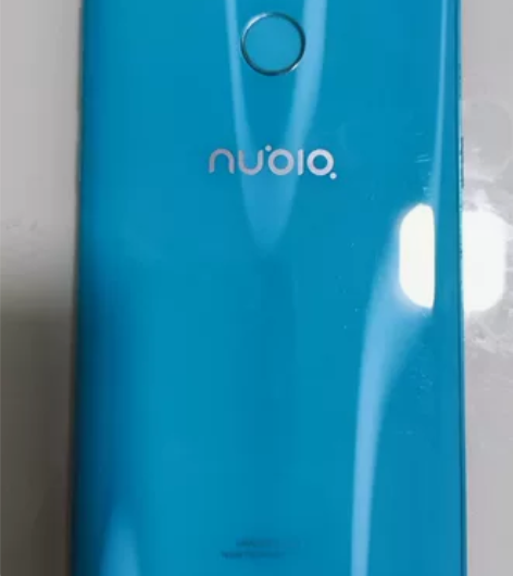 努比亚Z18mini 6+128 18年5...