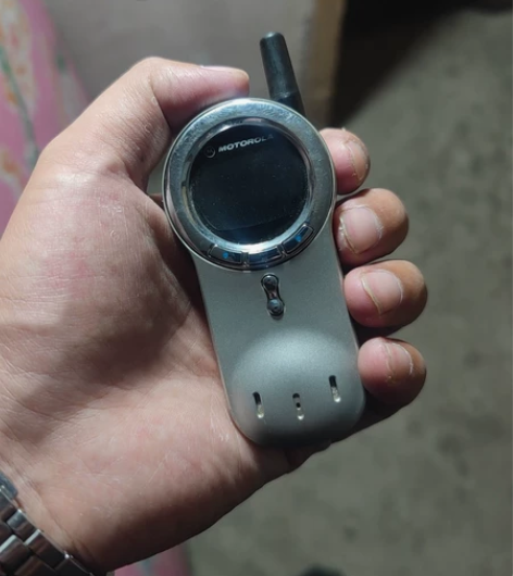 摩托罗拉v70 感兴趣的话点“我想要”和我...