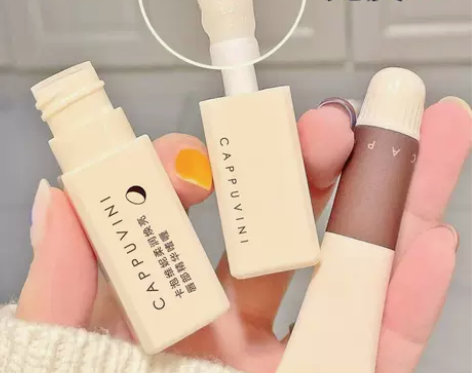 李佳琦推荐椰子唇膜保湿补水滋润淡化唇纹唇部...