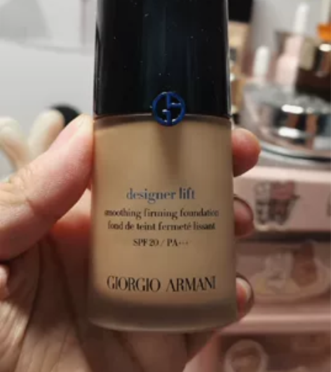 出阿玛尼大师粉底3号色，正品仅试用，色号不...