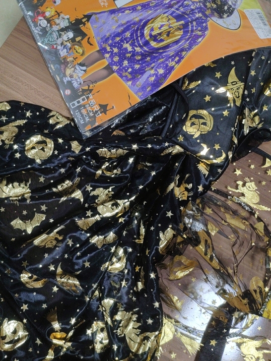万圣节女巫服装~全新，低价出售！！！