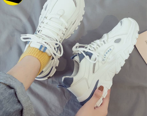 实体店做不下去了，这款秋季新款爆款运动鞋百...