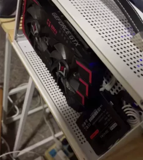 出一台itx主机。配置如下 i3 1010...