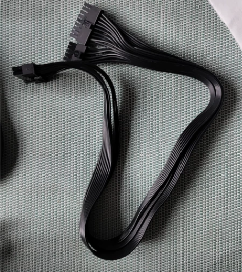 长城电源主板供电线1根,1拖2显卡线2根,...