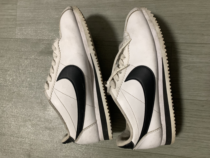 nike阿甘鞋黑白色女款