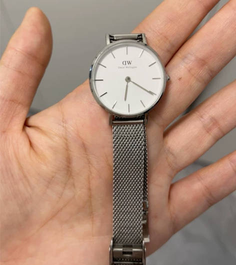 DW手表，9新，这款手表JD1200入手，...