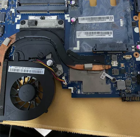 低价出售电脑主板 感兴趣的话点“我想要”和...