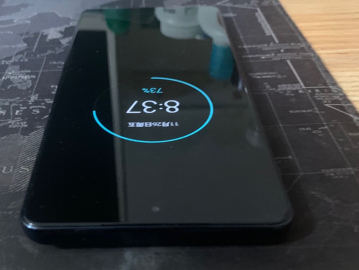 Moto edge s pro  8+12...