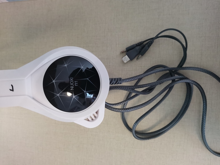 专业usb，音质特别好，电脑耳机，9新，没...
