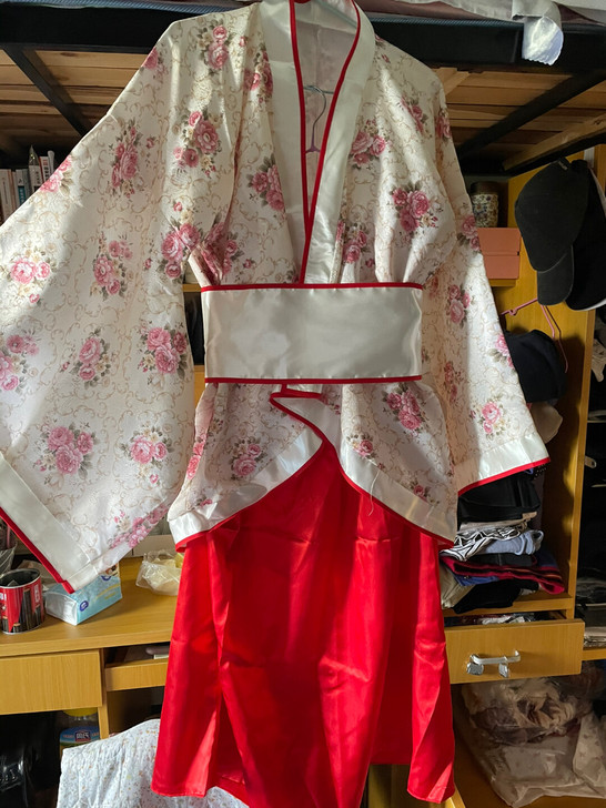 影楼简版汉服   买来不需要了就没穿过