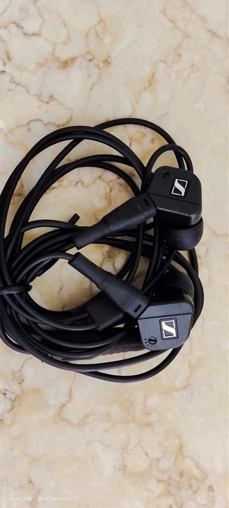 SENNHEISER森海赛尔ie8，