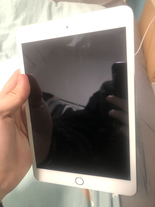 ipad mini3自用16G保存很好无磕碰