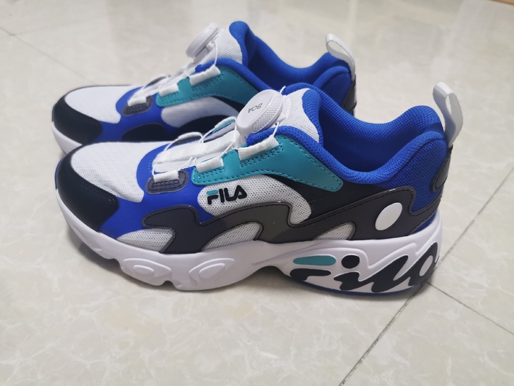FILA斐乐童鞋，34码，男童，转，仅此一...