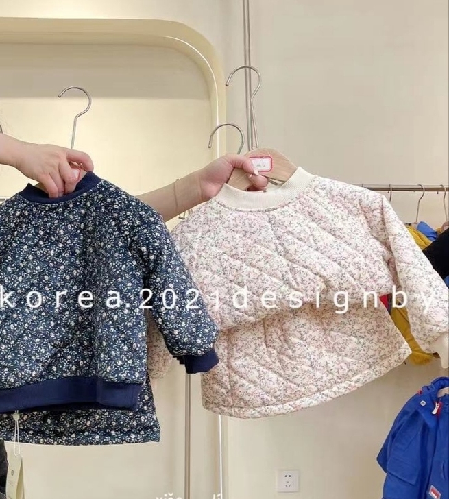 minibeier 米色碎花 加棉套装裙