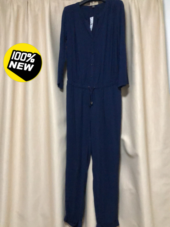 欧单大码女士连体裤藏青色胸围平铺55 肩宽...