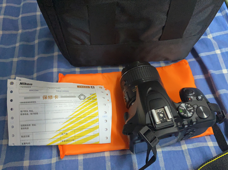 Nikon/尼康 数码单反机身，尼康D35...