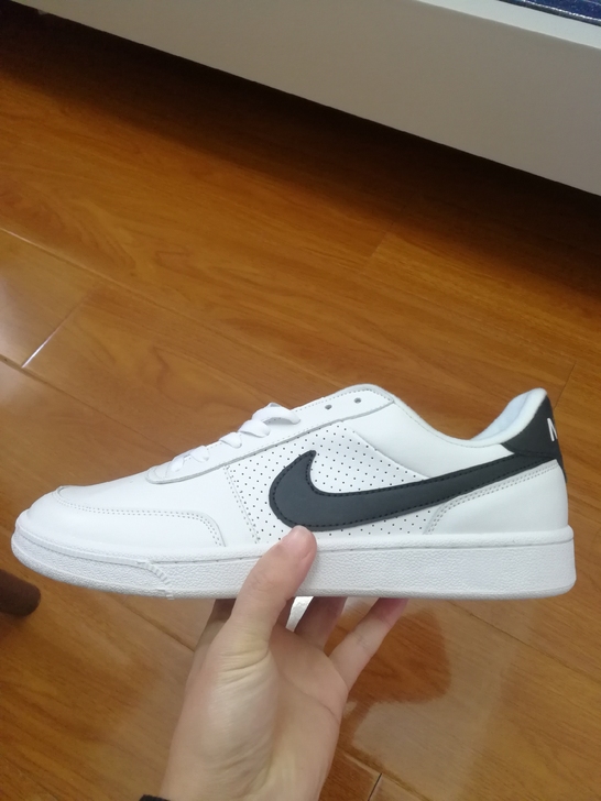 一双耐克开拓者板鞋，44码，就穿过一次，工...