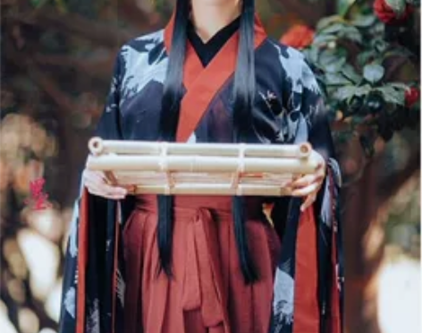 兰若庭汉服  朱墨全套，包含上襦两件，下裙...