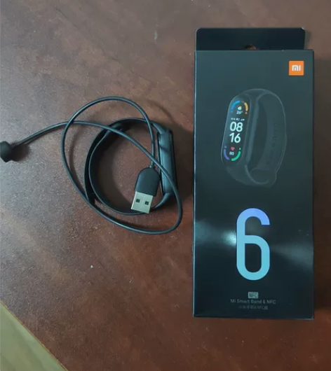 小米手环6,nfc版,功能都正常,屏幕正常...