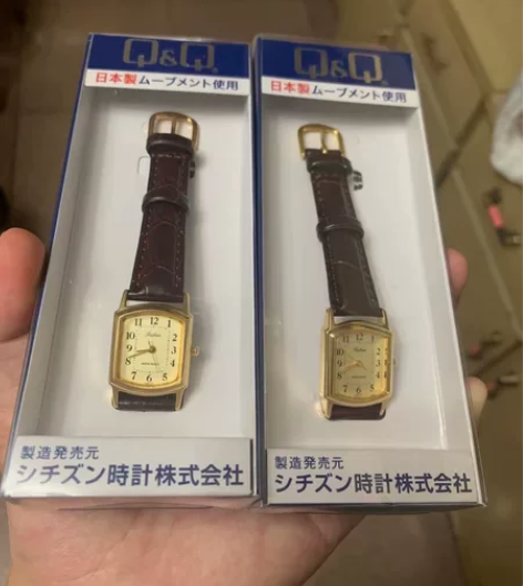 西铁城小方表 海淘入，全新。有凭证。 只有...