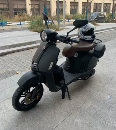 复古小踏板125排量国四电喷  带两个小边...