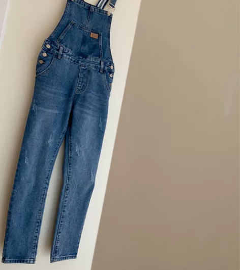 时尚背带牛仔裤 适合平时穿25-26码裤子...