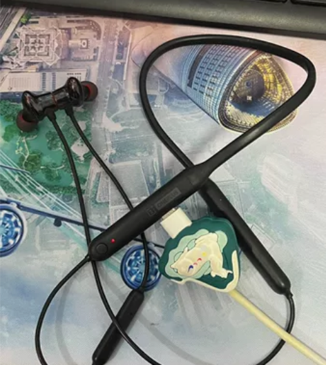 一加云耳2，蓝牙耳机，磁吸入耳式 无线运动...