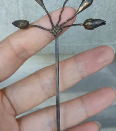 清代银鎏金头钗，传世包浆浓厚，工艺精细漂亮...