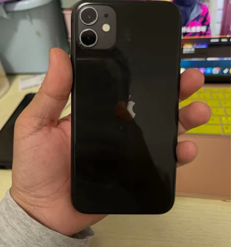IPhone 11黑色 国行128G 原装...