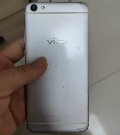 vivox7 4+64  全原装未拆修，外...