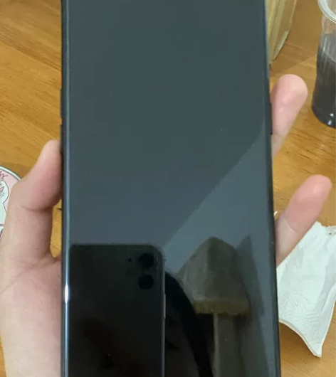 出自用OPPO A8  4+128 就角磕...