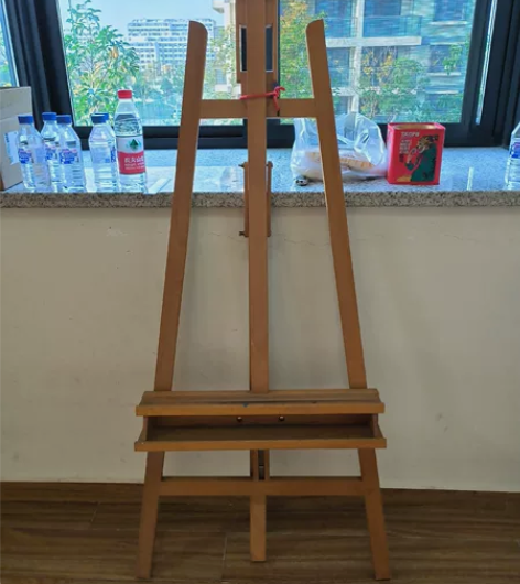 进口榉木画架，功能完好，买来孩子画画，结果...