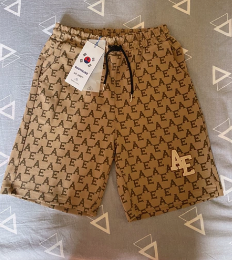 全新 正品 韩国 AE·AEBY 满印中裤...