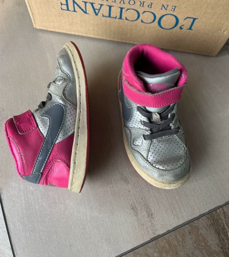 耐克板鞋,26码,蛮好穿的 感兴趣的话点“...