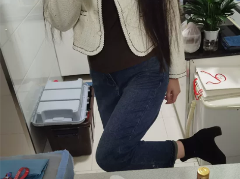 洋气牛仔裤 感兴趣的话点“我想要”和我私聊...