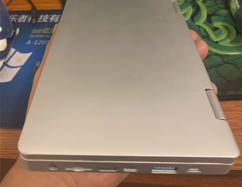 出售闲置笔记本电脑95新，1号本口袋电脑携...