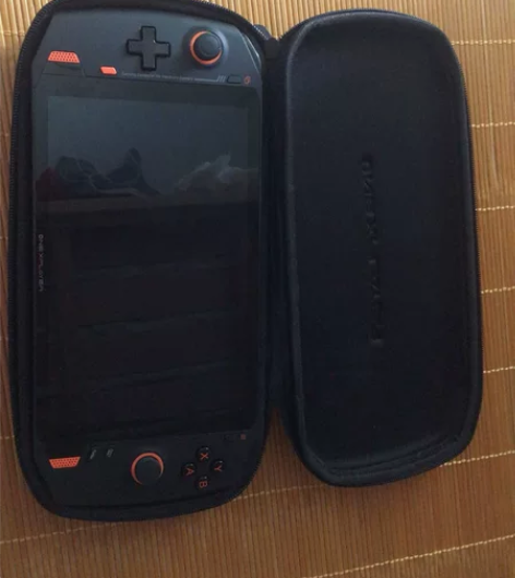 壹号本掌机 1165G7,16G+1T。功...