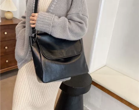 大包包女包大容量大学生上课包纯色简约休闲单...