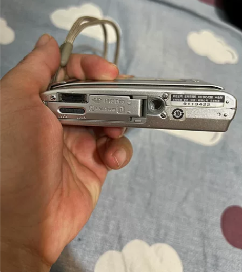 索尼DSC-T200 功能正常，2电一充，...