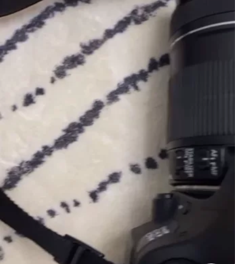 佳能60D，中级单反，18-135套机，箱...