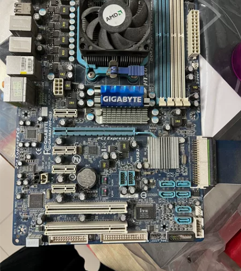 技嘉ga-ma770t-us3主板及ath...