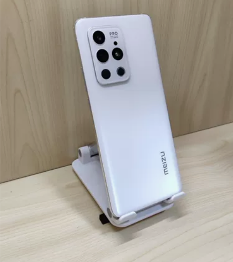 魅族18pro，8+128。自己目前的主力...