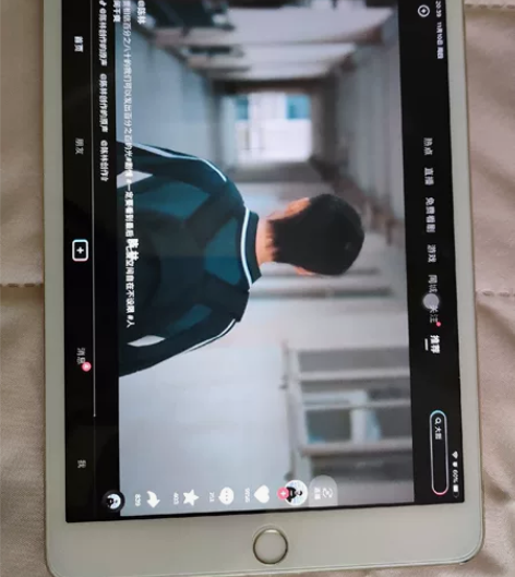 个人出平板minni3 64G送钢化膜平板...