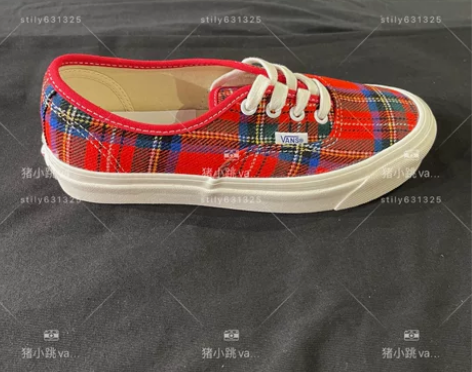 VANS范斯新品男女红格高低帮休闲滑板鞋V...
