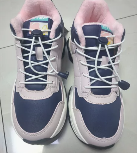 特步童鞋全新33码二棉 感兴趣的话点“我想...