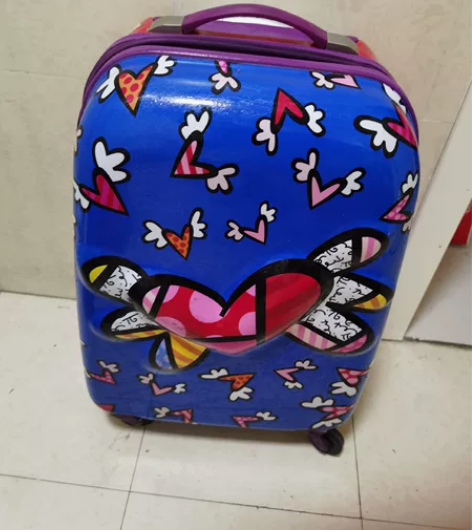 二手拉杆箱，轮子稍微有缺陷 感兴趣的话点“...