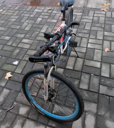 变速器坏了 感兴趣的话点“我想要”和我私聊...