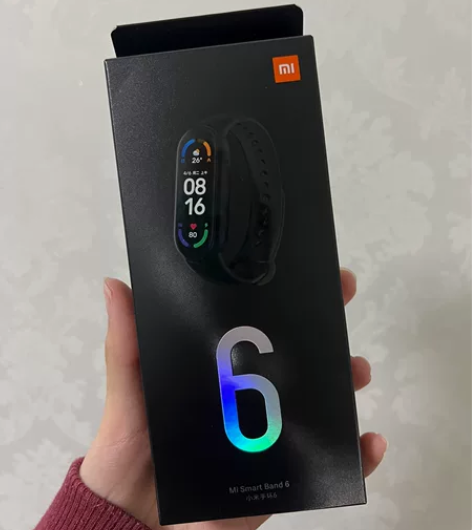 小米手环6 全新 赠品用不到 出售